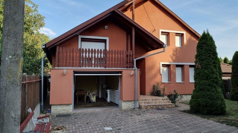 Casa ultracentrala - Poză 1