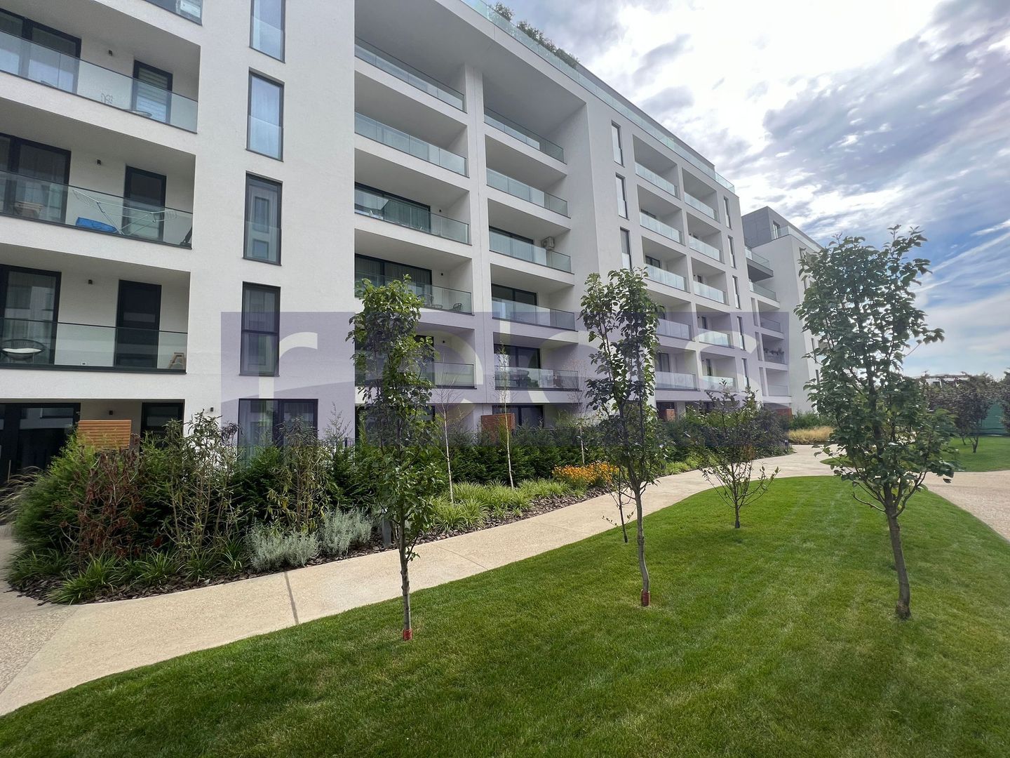 VANZARE 3 CAMERE CU GRADINA | 100 MP | THE IVY | ZONA BANEASA - Poză 1