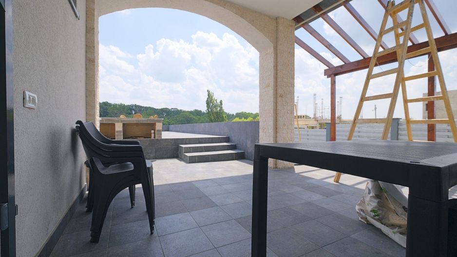 Corbeanca, cu pozitie exceptionala vila D+P+E personalizata - Poză 17