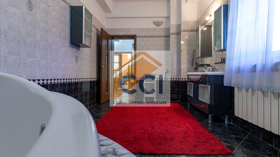 Proprietate exclusivistă ultracentrală -eleganță, spațiu și rafinament - Poză 20