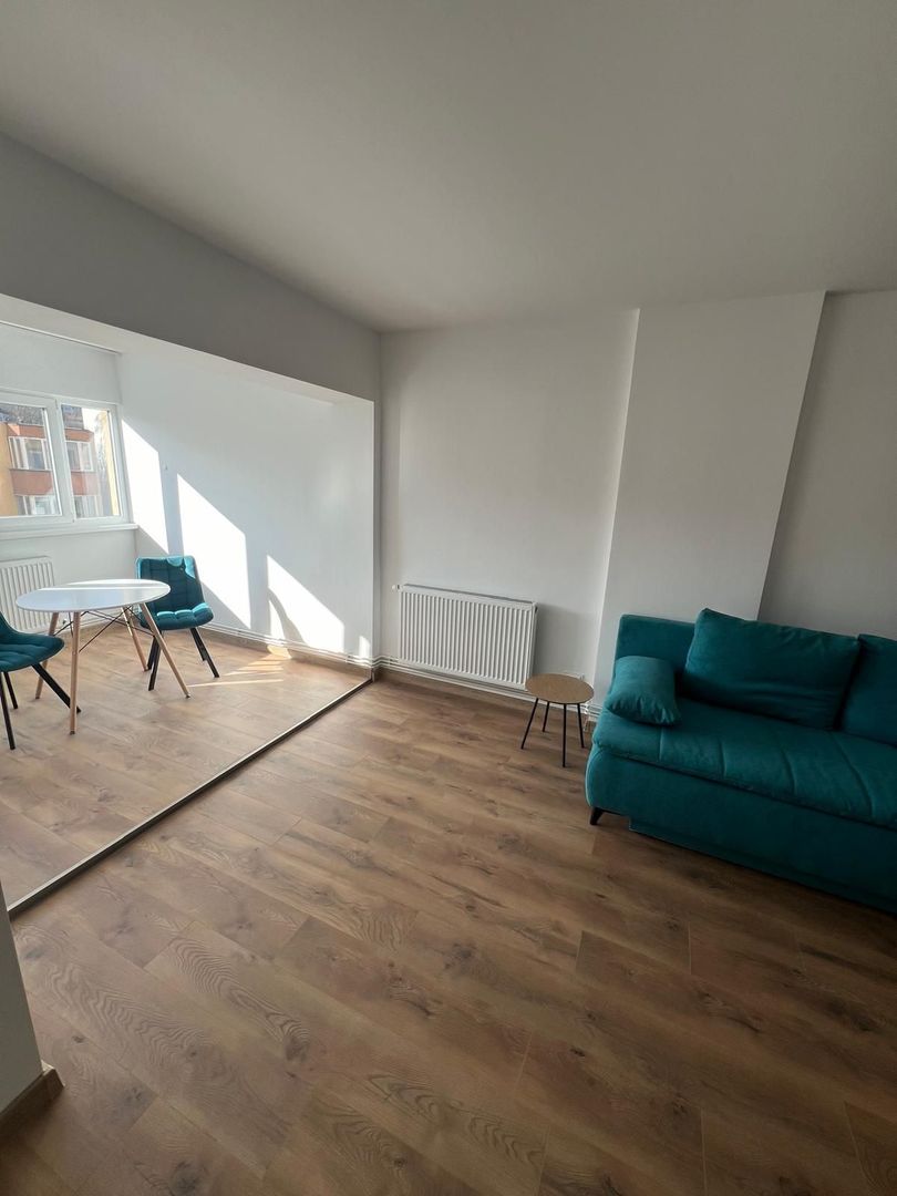 De inchiriat apartament 2 camere zona Grivitei - Poză 2