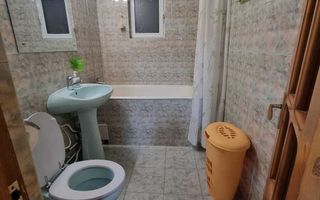 Apartament 2 camere decomandat zona Nicolina II - Poză 8
