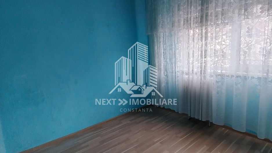 Apartament 4 camere Str. Eliberarii, zona Brick et3 - Poză 1