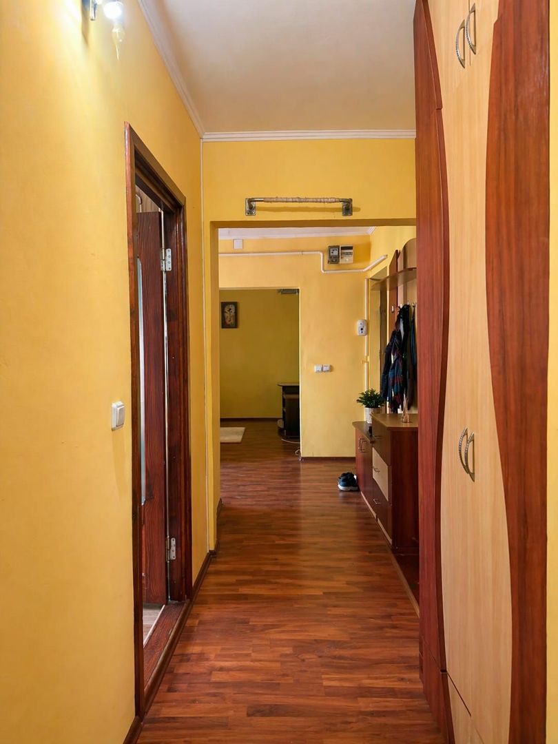 De vanzare apartament cu 4 camere, Dunarea Mall, 95.000 euro - Poză 3