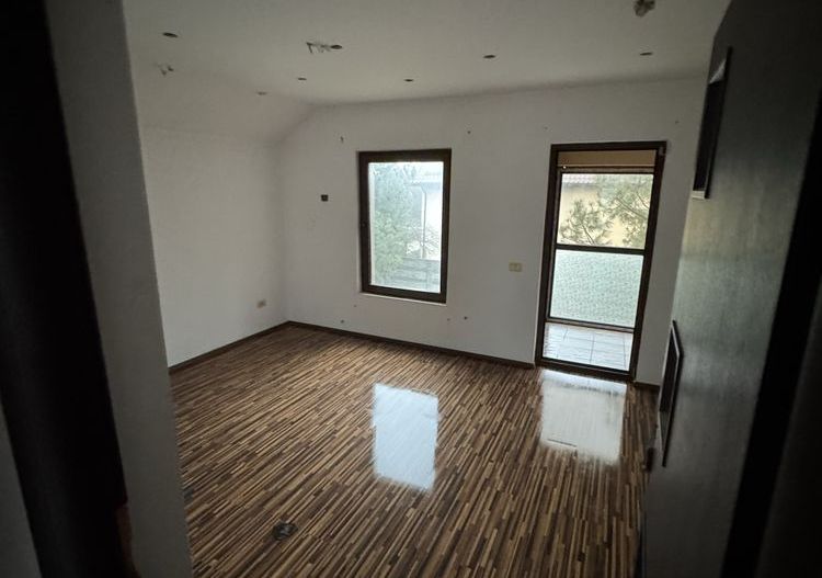 Vand casa P+1 in Clinceni Ilfov - Poză 7