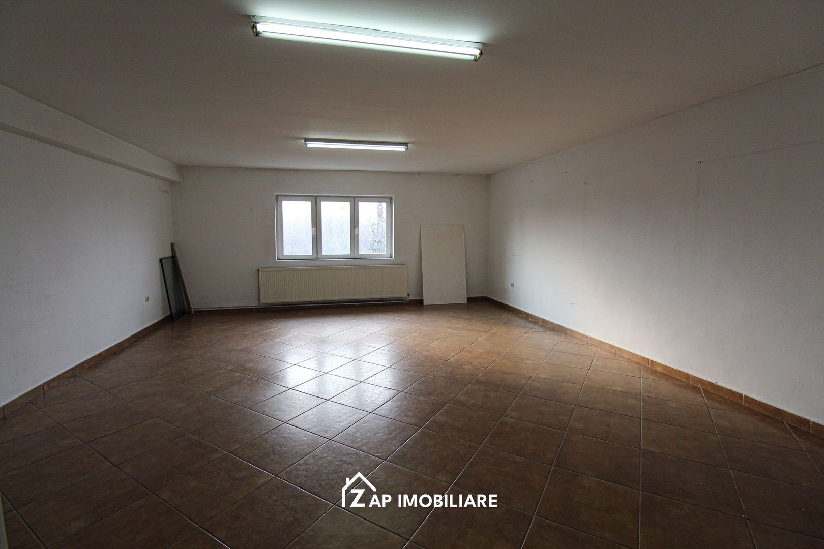 Birouri - 4 Euro / mp - Strada Libertatii - mai multe variante de suprafață - Poză 2