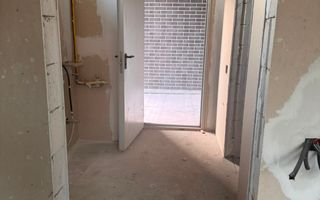 Spațiu comercial ultracentral - prima inchiriere - Poză 7