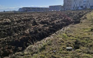 TEREN INTRAVILAN PENTRU CONSTRUCTIE BLOCURI-20000 MP, ZONA CALEA SURII MICI - Poză 3