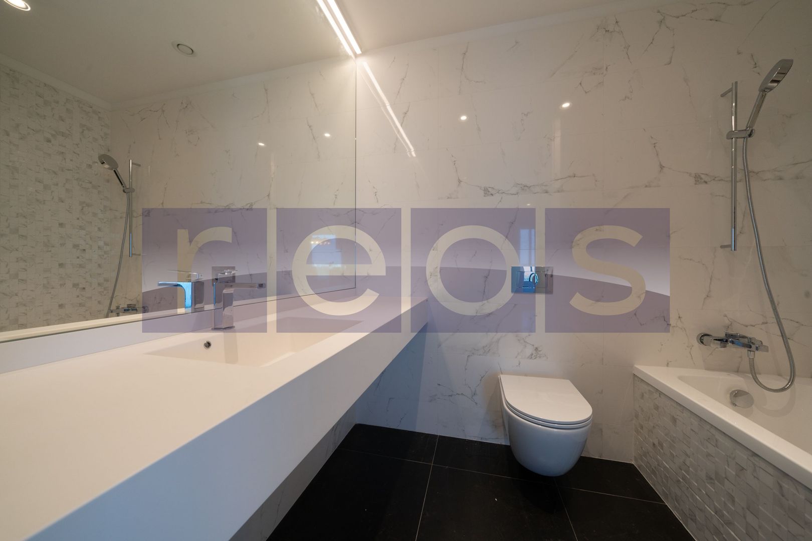 INCHIRIERE 3 CAMERE | ONE ELIADE | MOBILAT SI UTILAT LUX | VEDERE LAC - Poză 14