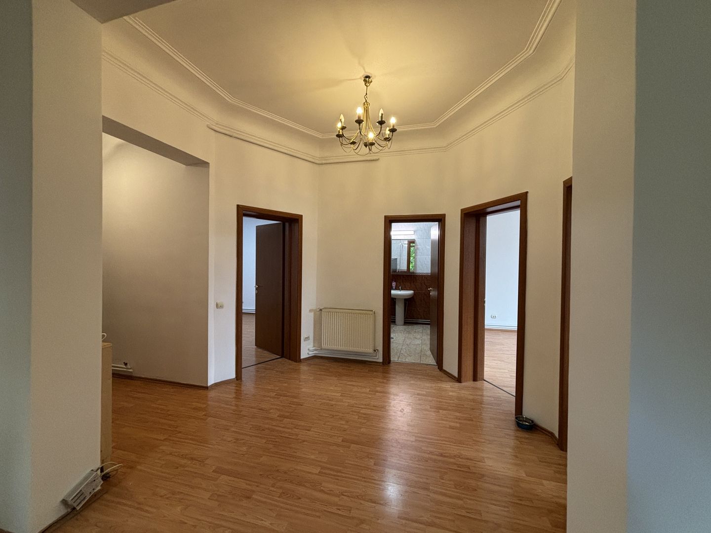 Apartament 4 Camere | 100 mp|Căderea Bastiliei|Birou sau Rezidential - Poză 1