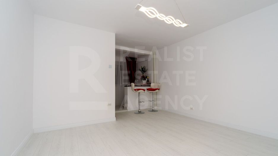 Vânzare, garsonieră, zona Drumul Taberei, București - Poză 4