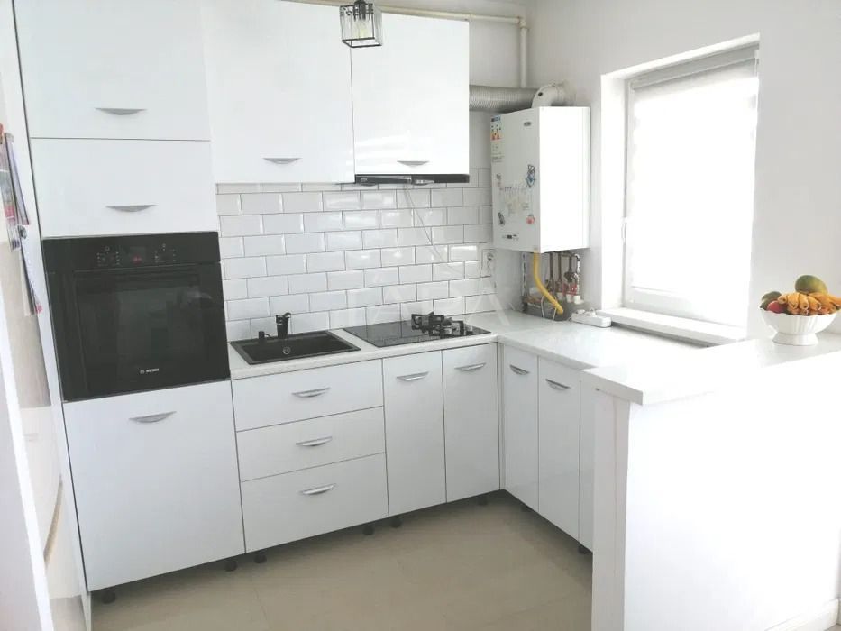 Apartament cu 3 camere de vânzare,  Central Apahida. - Poză 2