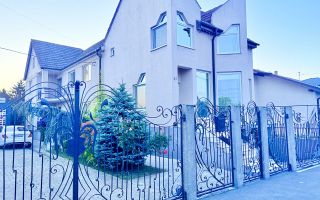 BRASADAS vinde casa rezidențială cu posibilitate spatiu com. - Poză 1