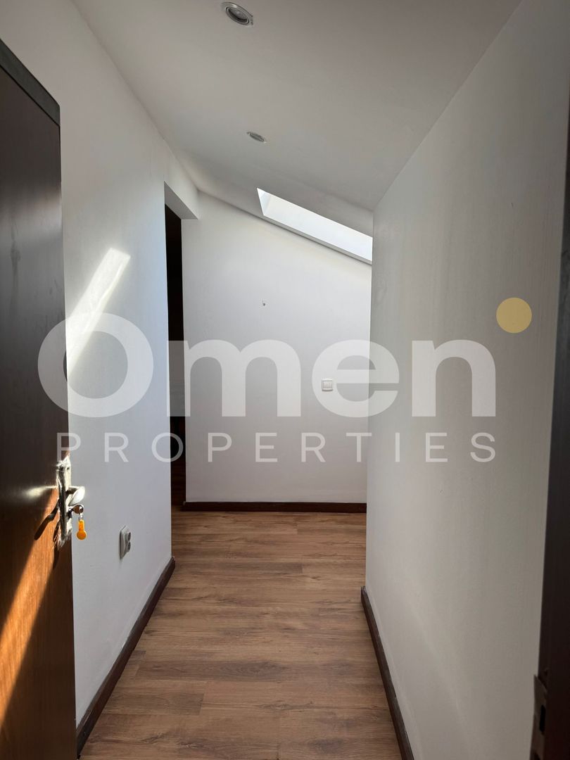 Apartament 3 camere de închiriat | zona Mărul de Aur | mansardă | - Poză 8