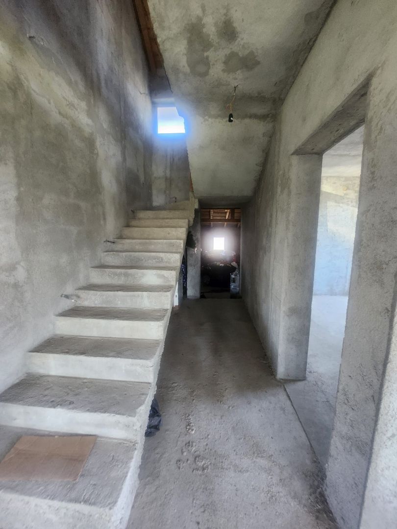 Casa de vanzare Geamana - Poză 6