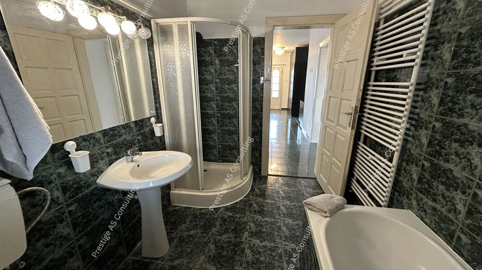 Apartament 3 camere Etaj 1 | Zona Crisan - Poză 12