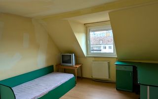 Apartament 4 camere 132 mp-balcon-ideal locuire- zona Calea Moldovei - Poză 6