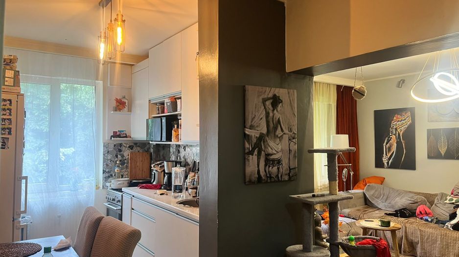 Apartament 4 Camere | Instalații Noi | Balcon 8 mp | Gorjulu - Poză 3