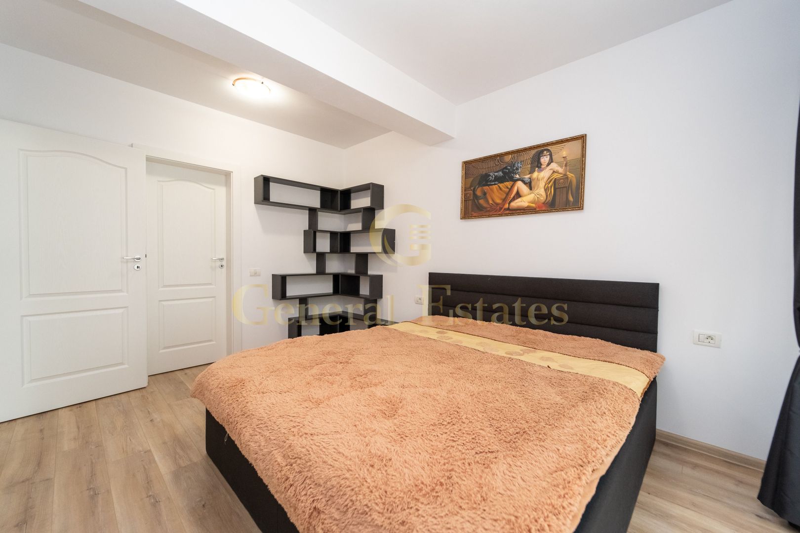 Apartament de închiriat cu 2 camere în Tractorul, Brașov - Poză 5