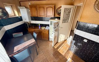 2 camere - etaj 2 -54mp -centrala proprie - Craiovita Noua - Vitaplus - Poză 3