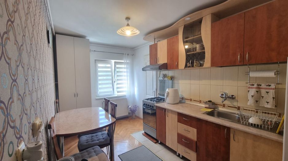 | Apartament cu 2 camere | Etaj intermediar | Cartierul Marasti | - Poză 4