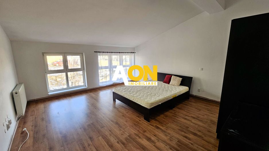 Apartament 3 camere, 80 mp, zona Schit, bloc nou, pretabil ca birou - Poză 2