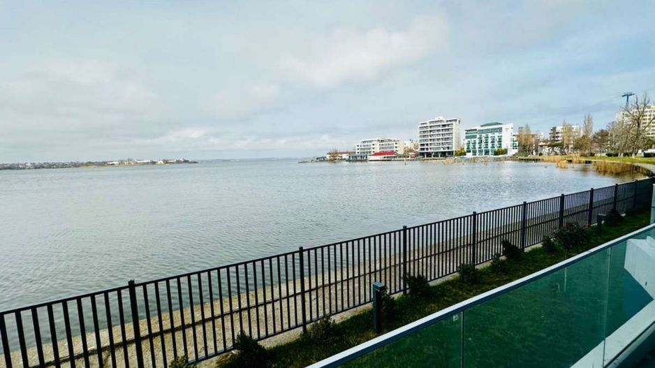 Apartament 3 camere cu vedere frontală la lac – Lake On Mamaia - Poză 4