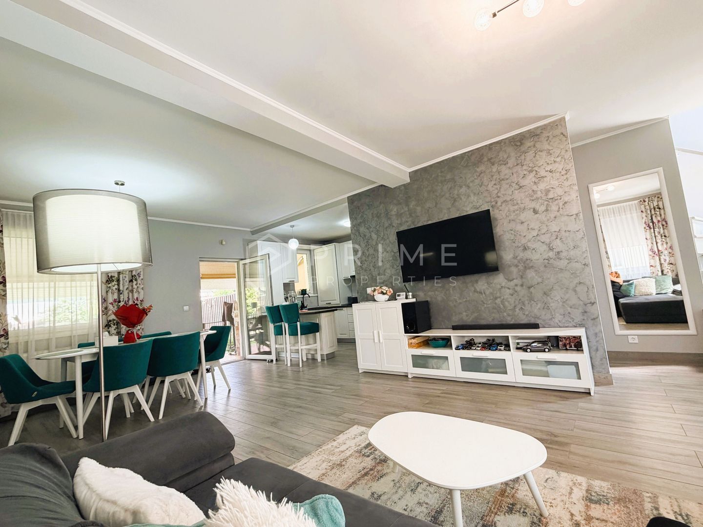 Duplex modern | Complet Mobilat și Utilat I Curte amenajată I Unirii - Poză 4