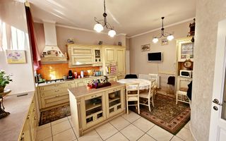 Casă de lux D+P+1, Cetate Alba Iulia, 616 mp, teren 937 mp, 2 garaje - Poză 9