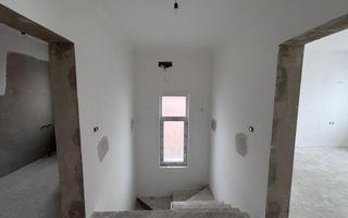 Duplex spatios cu 5 camere | Sacalaz - Poză 19
