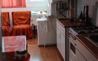 Apartament 2 camere Brasov, vis a vis de Universitate - Poză 3