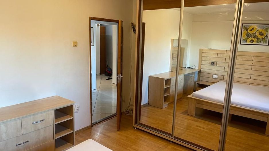 Apartament generos 4 camere zona Timocului - Poză 3