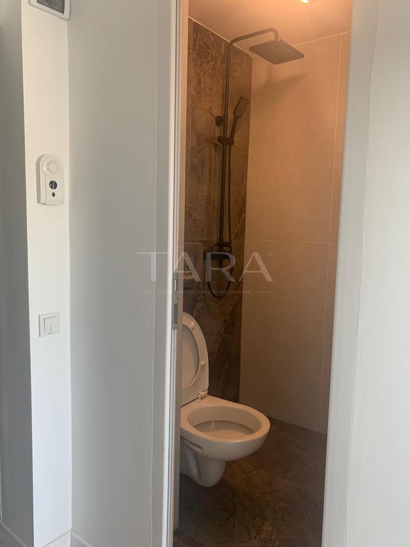 EXCLUSIVITATE. Garsonieră cochetă, renovată recent, Grigorescu. - Poză 9