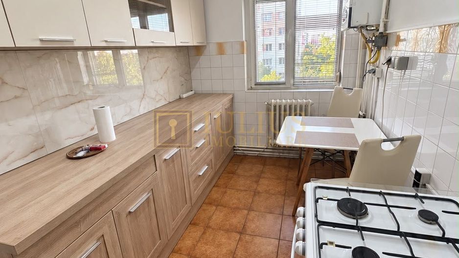 Circumvalatiunii| 2 camere| centrala proprie| AC| etaj 4 - Poză 6