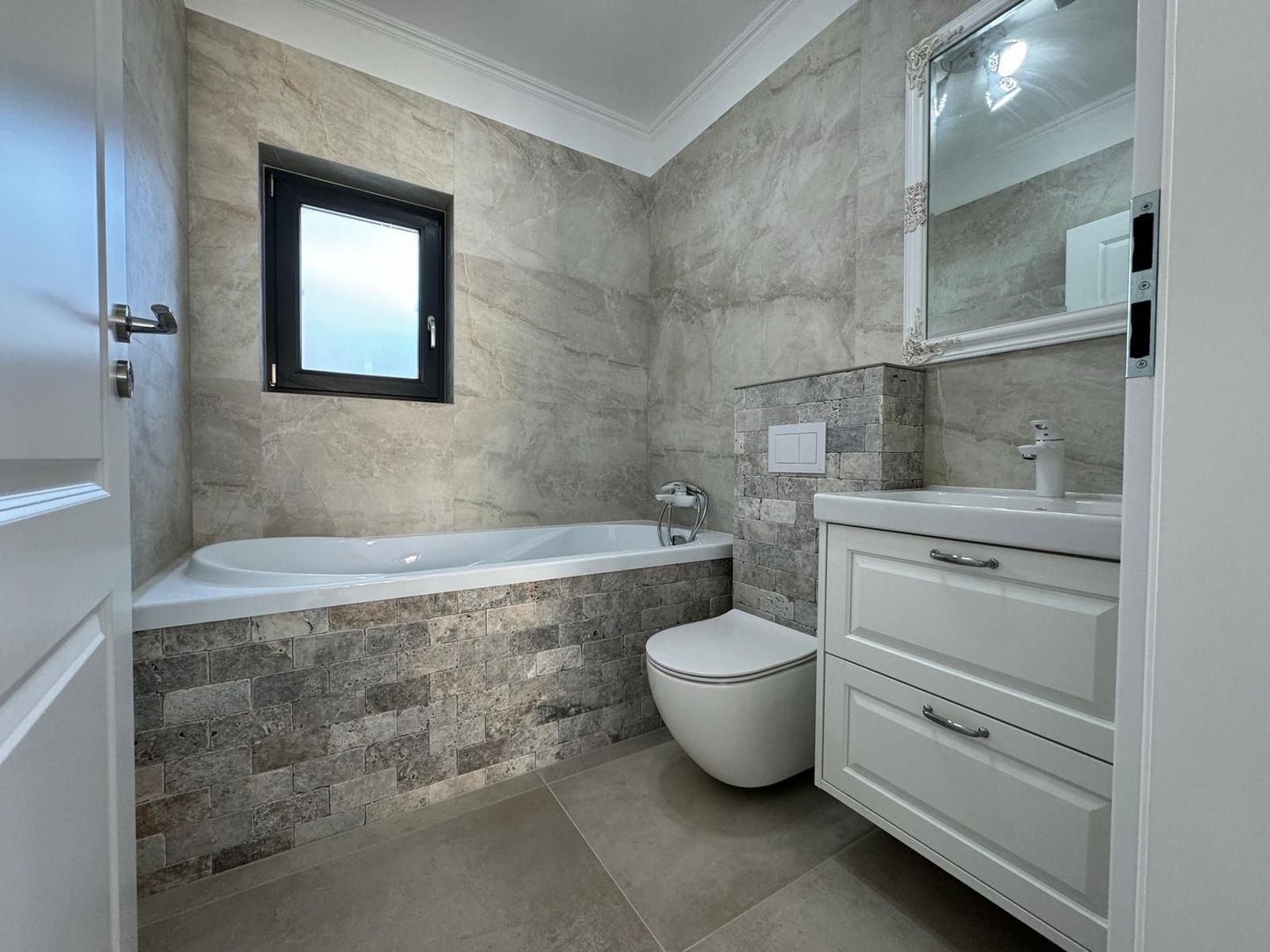 Duplex cu garaj zona Dumbravita - Pădure - Poză 13