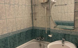 Apartament spatios cu trei camere, Vatra Luminoasa - Poză 12