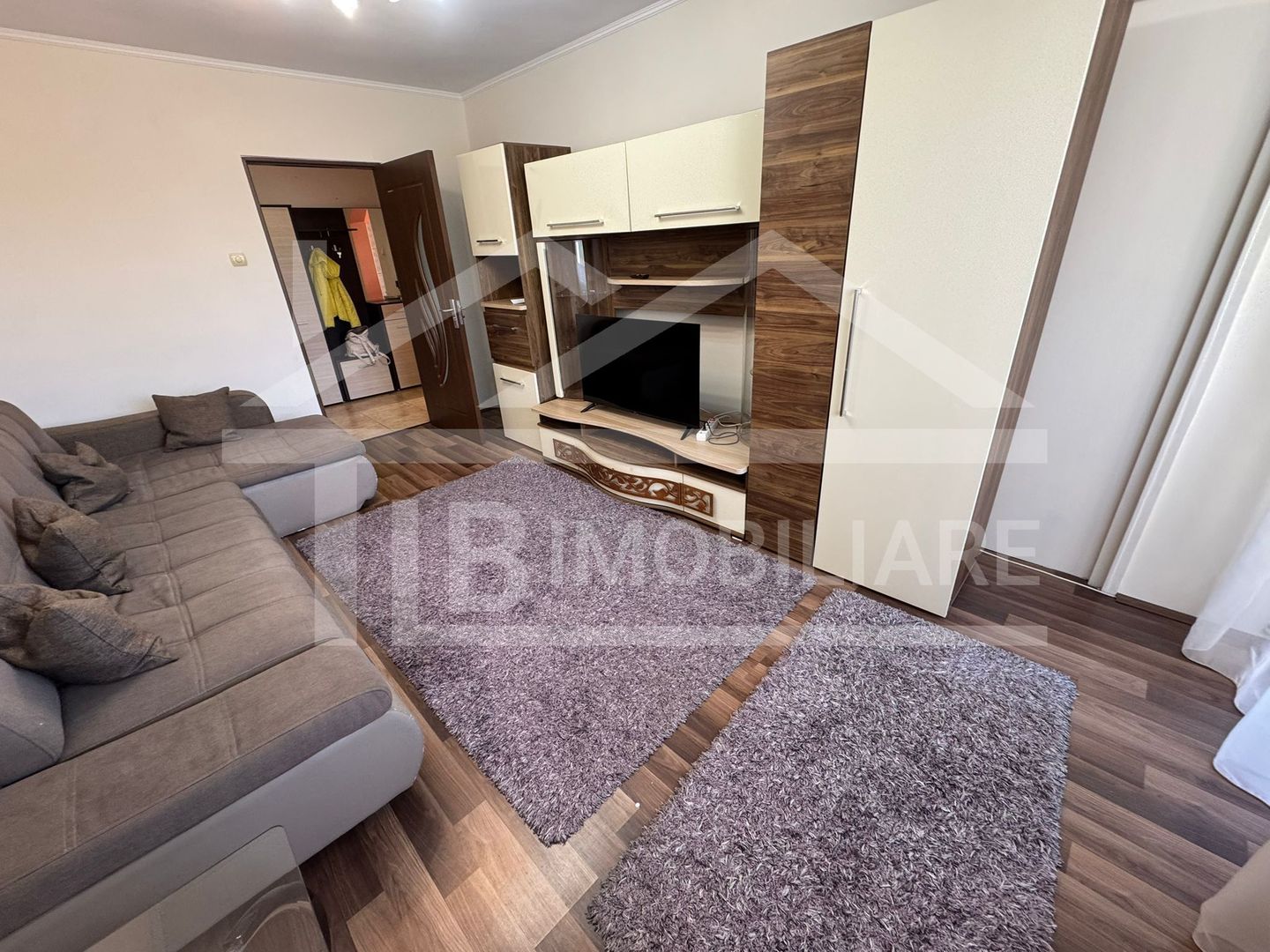 Apartament cu 2 camere, 57mp, Zona Dambu Pietros - Poză 3