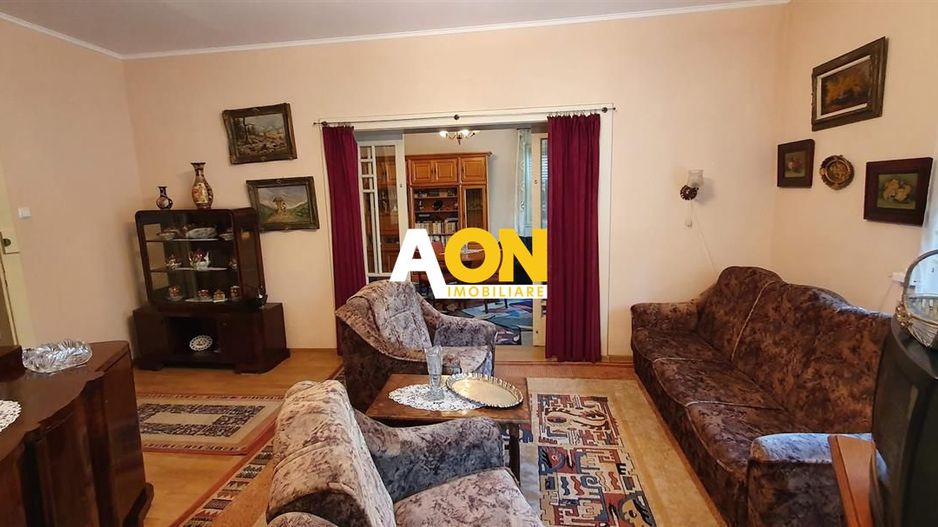 Casa situata ultracentral langa Poarta I a Cetatii Alba Carolina - Poză 12