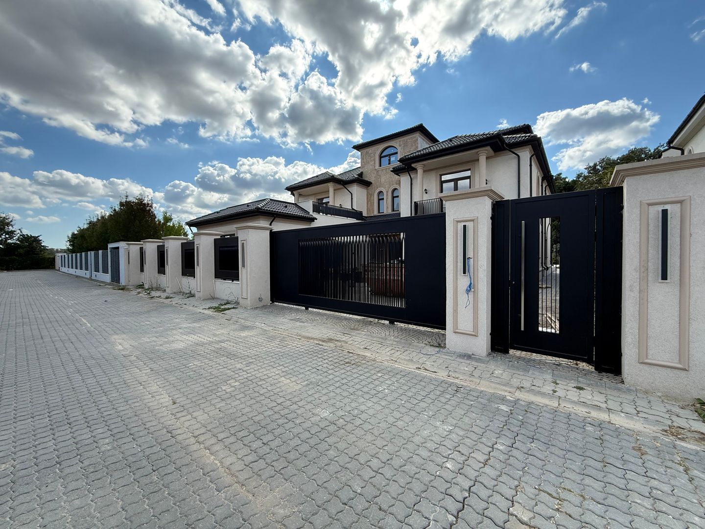 Vila Deosebita la Marginea Padurii Tunari | 548mp Utili |Teren 1.568mp - Poză 7