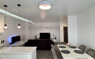 Apartament modern, 2 camere, parcare subterană,  zonă linistita. - Poză 2