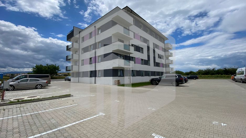 Apartamnet 3 camere - Turnisor- Decomandat - Intabulat - Etaj 3 - Poză 1