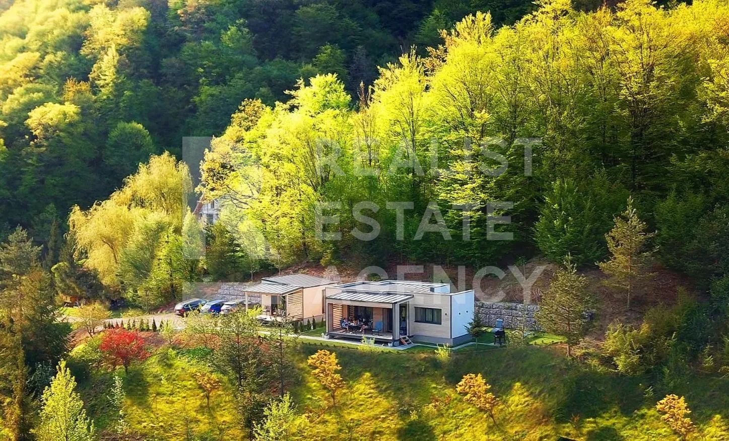 Complex turistic de vânzare în Slănic Moldova - hotel, pensiune - Poză 3