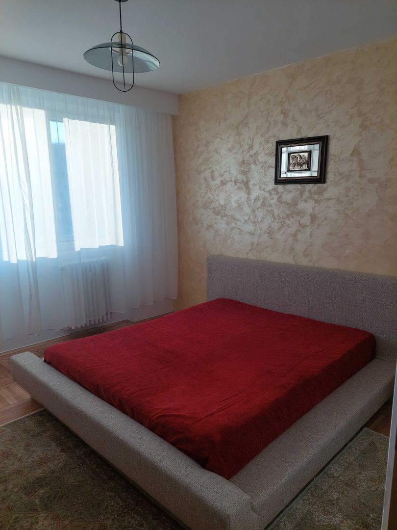 Închiriez apartament 2 camere, Piața Muncii, renovat - Poză 4