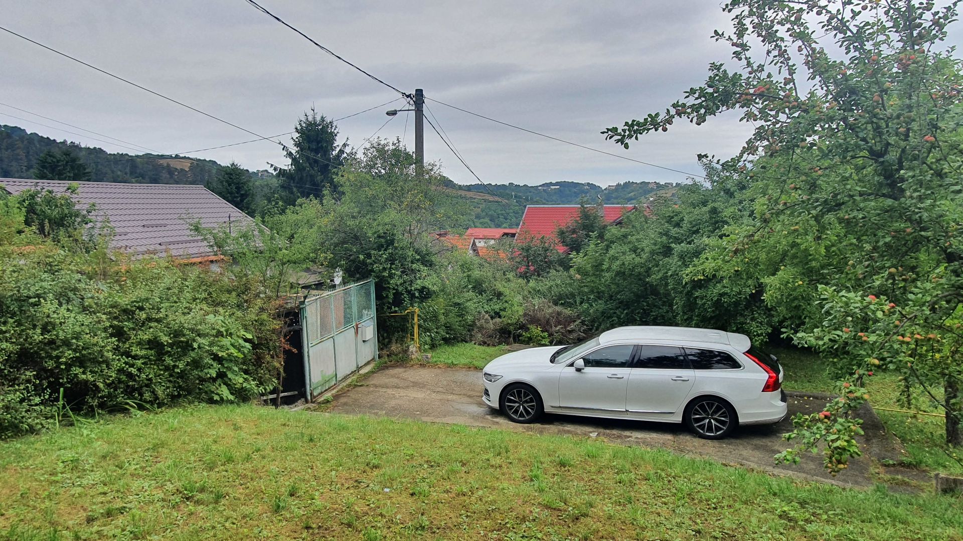 Schei gradina +casa de vacanta,  intre case,front pe trei parti - Poză 4