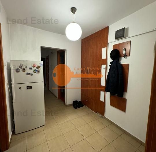 Apartament 3 camere Crangasi-Ceahlaul ( 600 m metrou ) - Poză 3