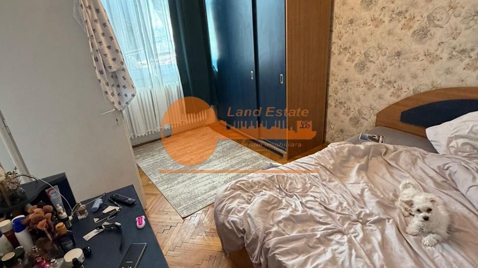 Apartament cu 3 camere in zona Giulesti - Poză 3