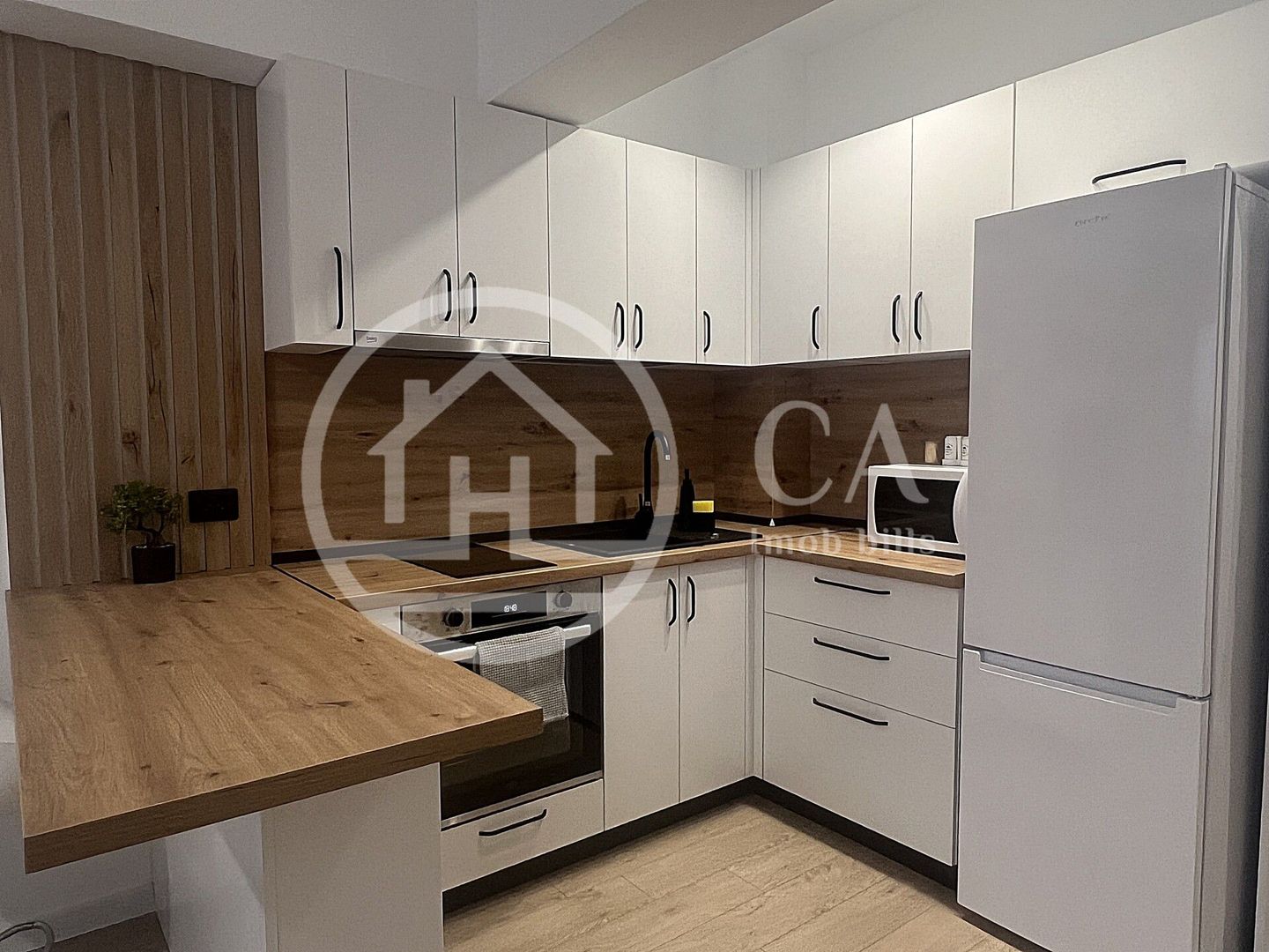 Apartament cu 2 camere de inchiriat in Prima Arena Oradea - Poză 5