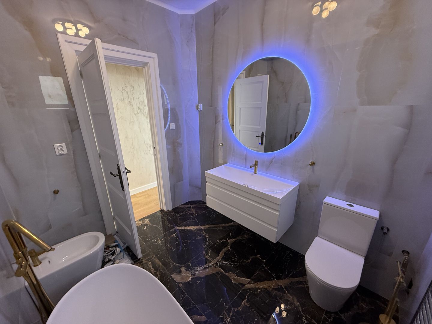 Apartament 2 camere - Zambaccian - Pretabil birou - Parter vila - Poză 8