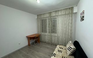 Apartament de 3 camere, 75mp, decomandat, Zona Fortuna - Poză 4