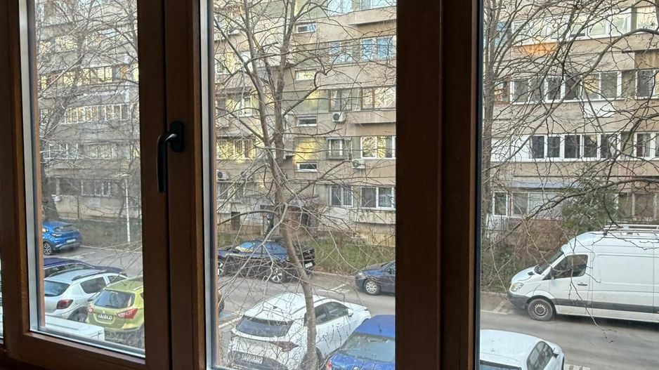 Apartament primitor 2 camere | Finisat modern | Lângă metrou Favorit - Poză 15